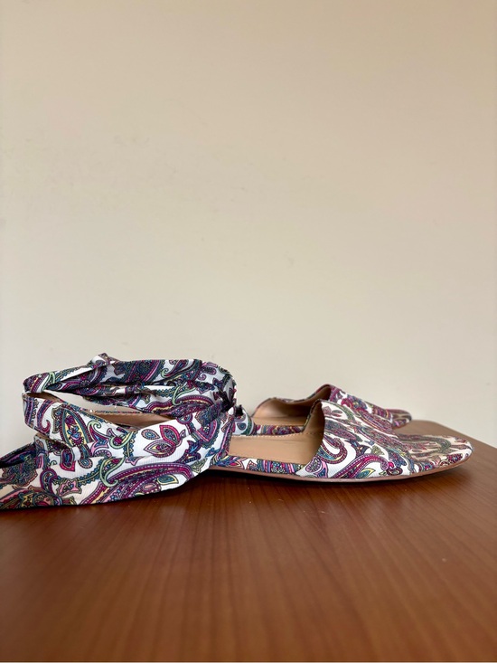 Nanette Lepore Shoes - Nanette Lepore Paisley Ankle Wrap Sandals size 8